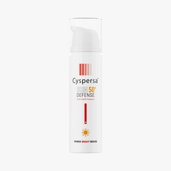 تیوپ فلوئید ضد آفتاب و ضد لک سیسپرسا با SPF50 مناسب انواع پوست در پس زمینه سفید