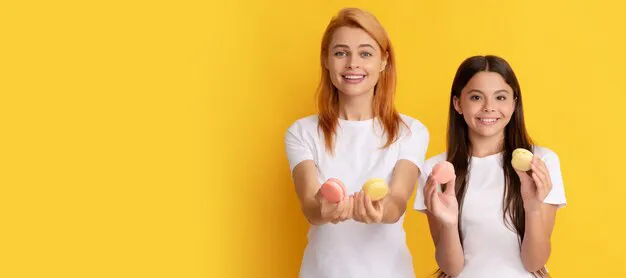 تصویر یک مادر باردار در حال مراقبت از سلامت خود با مکمل های دوران بارداری موجود در داروخانه آنلاین تبریز